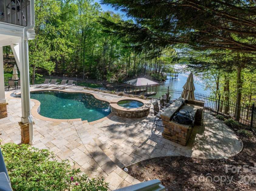 1676 Sherwood Court, Sherrills Ford, NC 28673.  MLS# CAR4238088, YatesRealty ID 8792. 