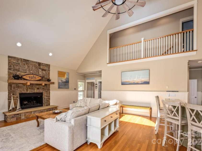 1676 Sherwood Court, Sherrills Ford, NC 28673.  MLS# CAR4238088, YatesRealty ID 8792. 