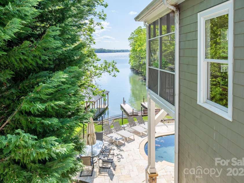 1676 Sherwood Court, Sherrills Ford, NC 28673.  MLS# CAR4238088, YatesRealty ID 8792. 