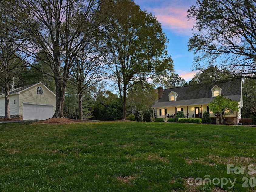 189 Fea Lane, Iron Station, NC 28080.  MLS# CAR4358306, YatesRealty ID 8793. 