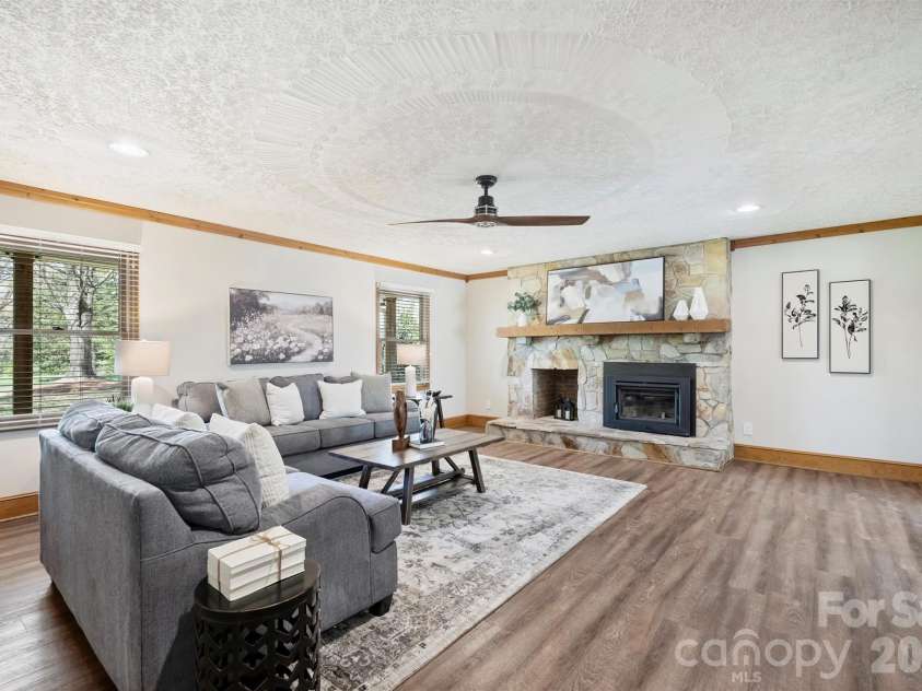 189 Fea Lane, Iron Station, NC 28080.  MLS# CAR4358306, YatesRealty ID 8793. 