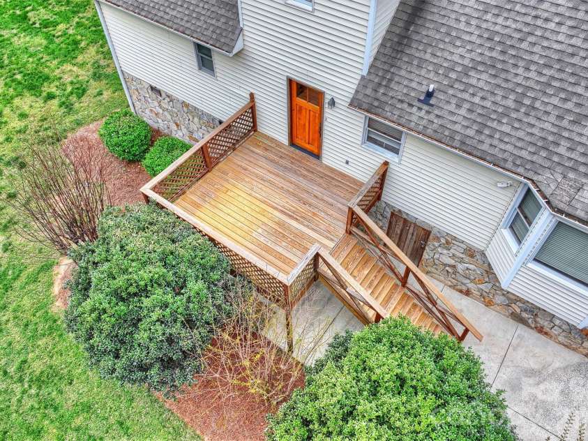 189 Fea Lane, Iron Station, NC 28080.  MLS# CAR4358306, YatesRealty ID 8793. 