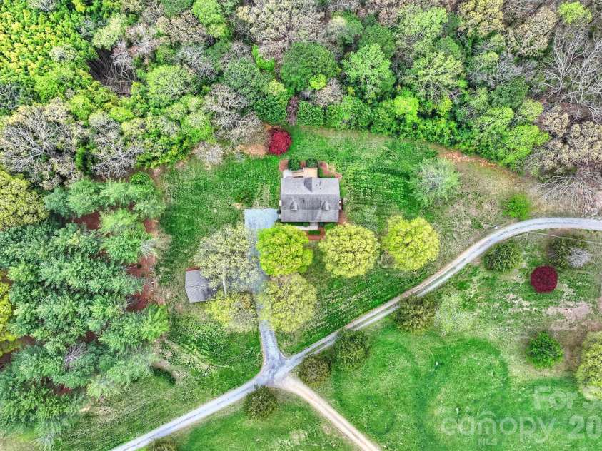 189 Fea Lane, Iron Station, NC 28080.  MLS# CAR4358306, YatesRealty ID 8793. 