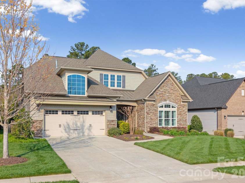 1045 Chippenham Avenue, Lancaster, SC 29720.  MLS# CAR4361759, YatesRealty ID 8794. 