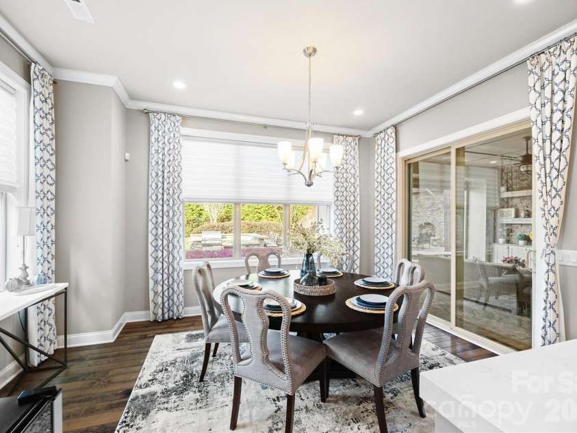 1045 Chippenham Avenue, Lancaster, SC 29720.  MLS# CAR4361759, YatesRealty ID 8794. Breakfast Aare