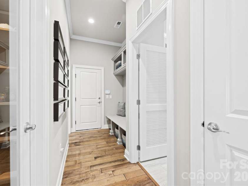 1045 Chippenham Avenue, Lancaster, SC 29720.  MLS# CAR4361759, YatesRealty ID 8794. Drop Zone
