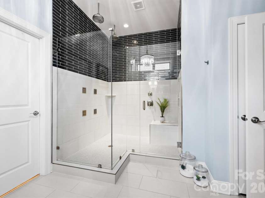 1045 Chippenham Avenue, Lancaster, SC 29720.  MLS# CAR4361759, YatesRealty ID 8794. Primary Bathroom 