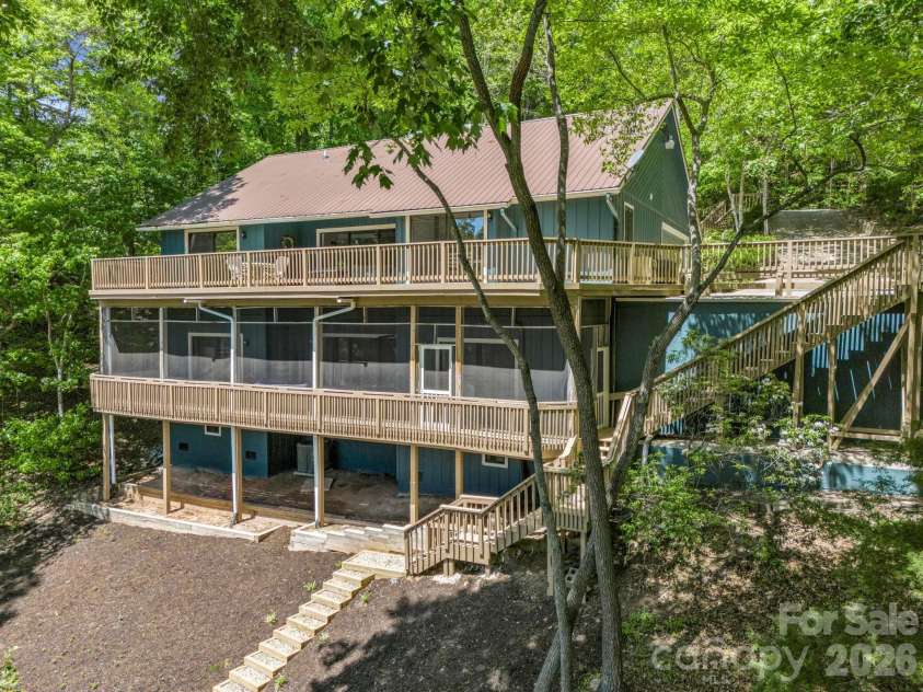 255 Gateway Drive, Lake Lure, NC 28746.  MLS# CAR4354497, YatesRealty ID 8795. 