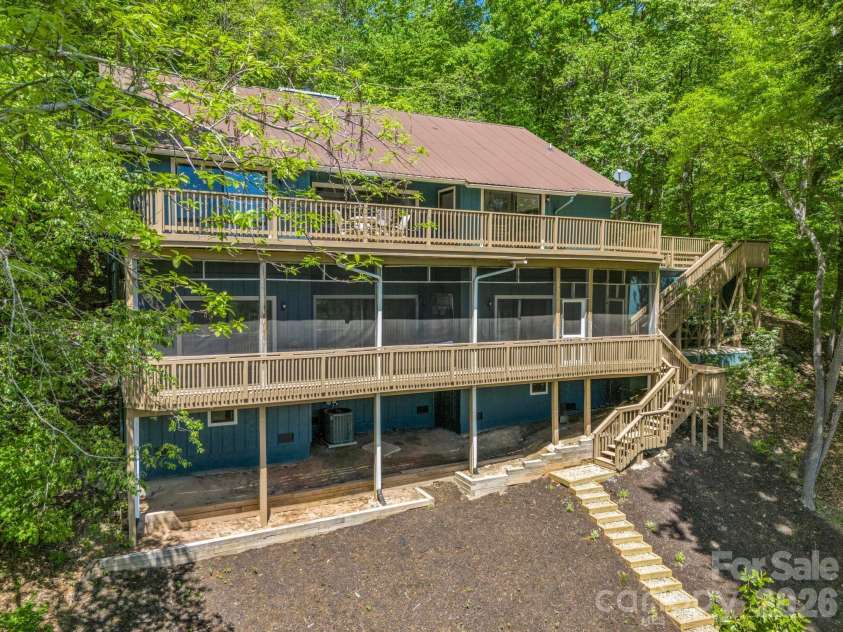 255 Gateway Drive, Lake Lure, NC 28746.  MLS# CAR4354497, YatesRealty ID 8795. 