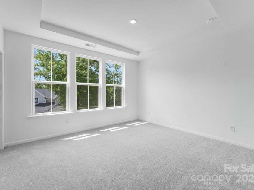 344 Catawba Avenue, Davidson, NC 28036.  MLS# CAR4225454, YatesRealty ID 8796. 344 Catawba Avenue ~ Ready Now