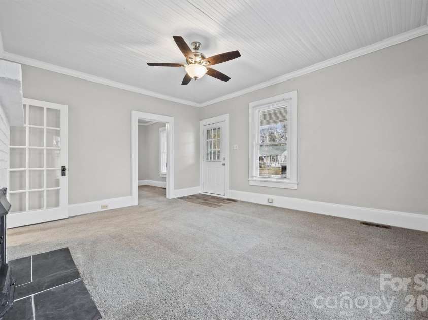 548 Flint Street, Rock Hill, SC 29730.  MLS# CAR4326832, YatesRealty ID 8797. 