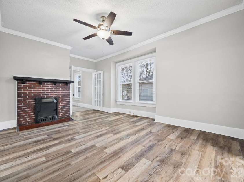548 Flint Street, Rock Hill, SC 29730.  MLS# CAR4326832, YatesRealty ID 8797. 