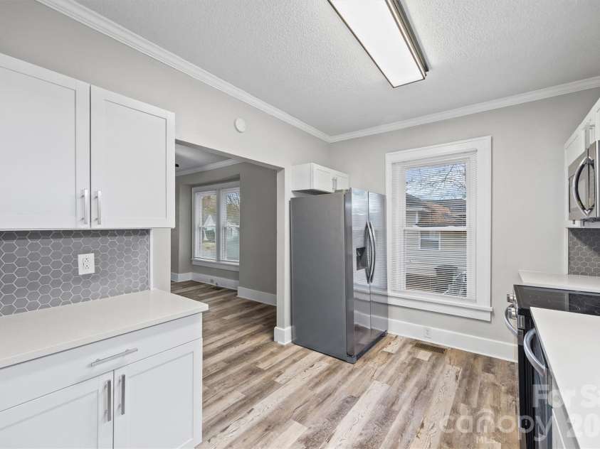 548 Flint Street, Rock Hill, SC 29730.  MLS# CAR4326832, YatesRealty ID 8797. 