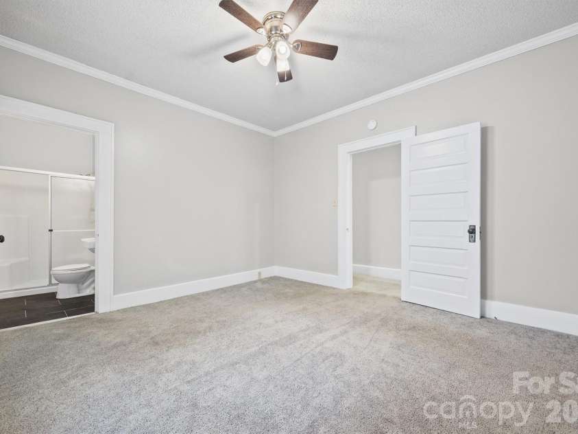 548 Flint Street, Rock Hill, SC 29730.  MLS# CAR4326832, YatesRealty ID 8797. 
