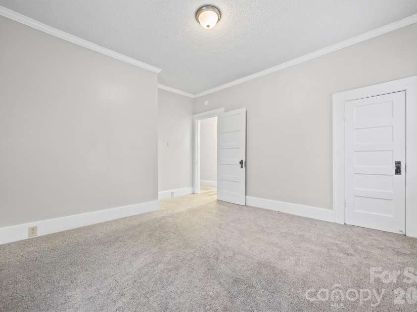 548 Flint Street, Rock Hill, SC 29730.  MLS# CAR4326832, YatesRealty ID 8797. 