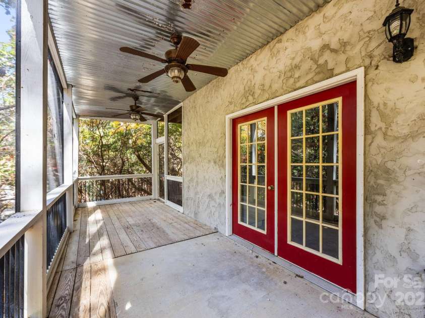 26 Ginsing Point, Pisgah Forest, NC 28768.  MLS# CAR4314876, YatesRealty ID 8798. 