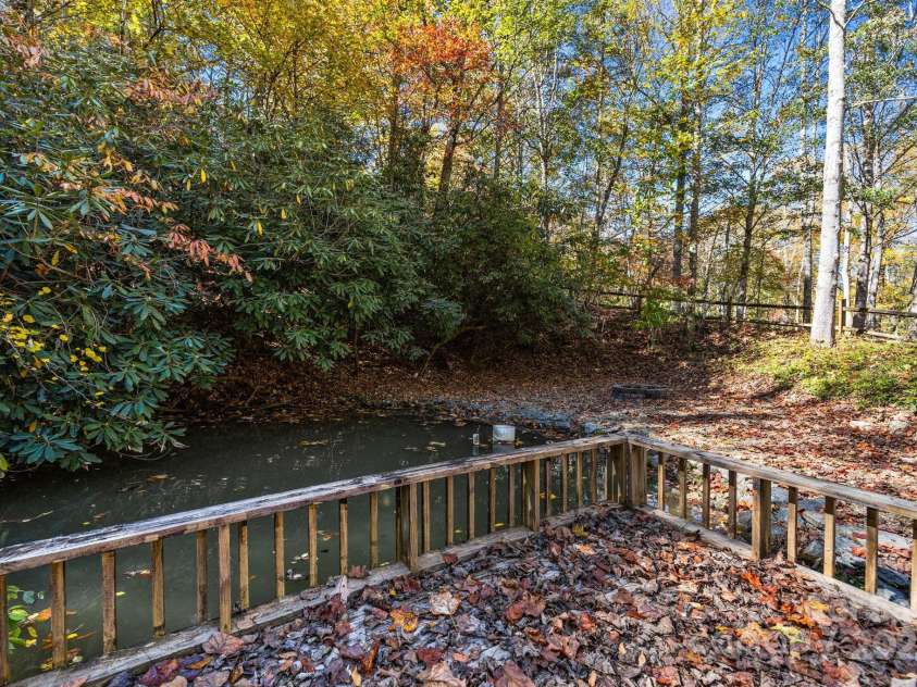 26 Ginsing Point, Pisgah Forest, NC 28768.  MLS# CAR4314876, YatesRealty ID 8798. 