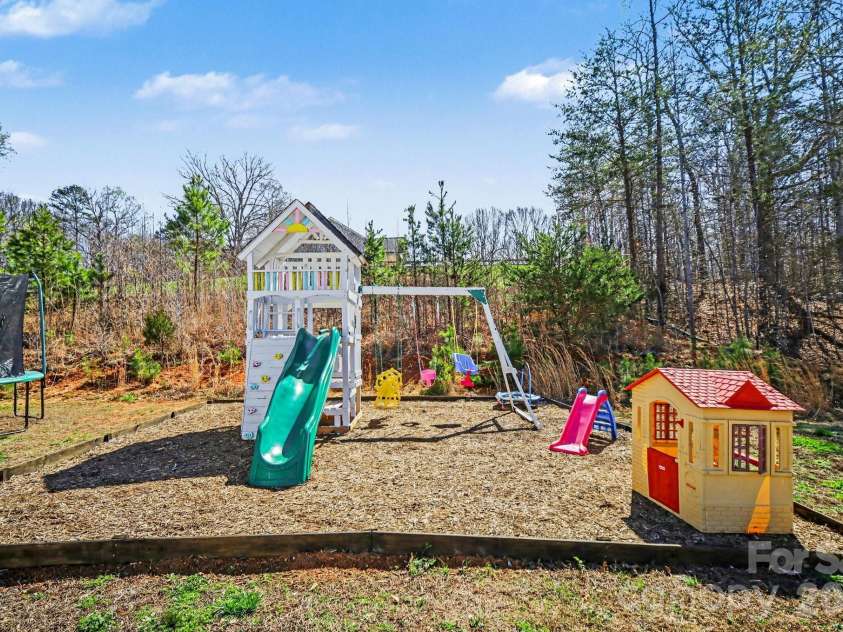 310 Old Hardin Road, Dallas, NC 28034.  MLS# CAR4360733, YatesRealty ID 8798. 