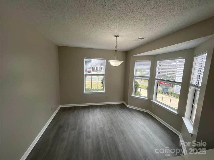 12042 Mallard Ridge Drive, Charlotte, NC 28269.  MLS# CAR4298005, YatesRealty ID 88. Dining Room