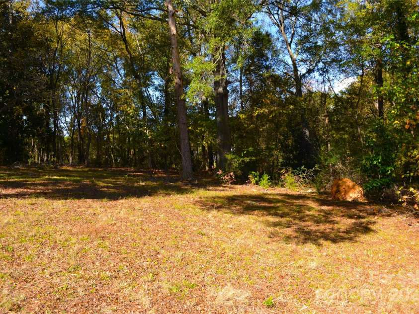 1240 Hollywood Terrace, Albemarle, NC 28001.  MLS# CAR4082586, YatesRealty ID 8800. Backyard