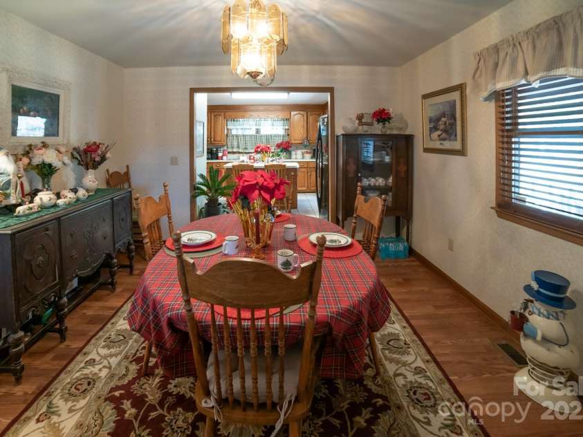 4781 Sugar Loaf Road, Morganton, NC 28655.  MLS# CAR4328426, YatesRealty ID 8801. 