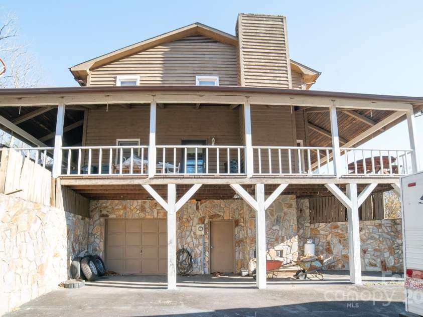 4781 Sugar Loaf Road, Morganton, NC 28655.  MLS# CAR4328426, YatesRealty ID 8801. 