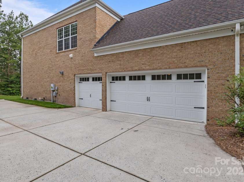 561 Keystone Court, Concord, NC 28027.  MLS# CAR4234078, YatesRealty ID 8801. 