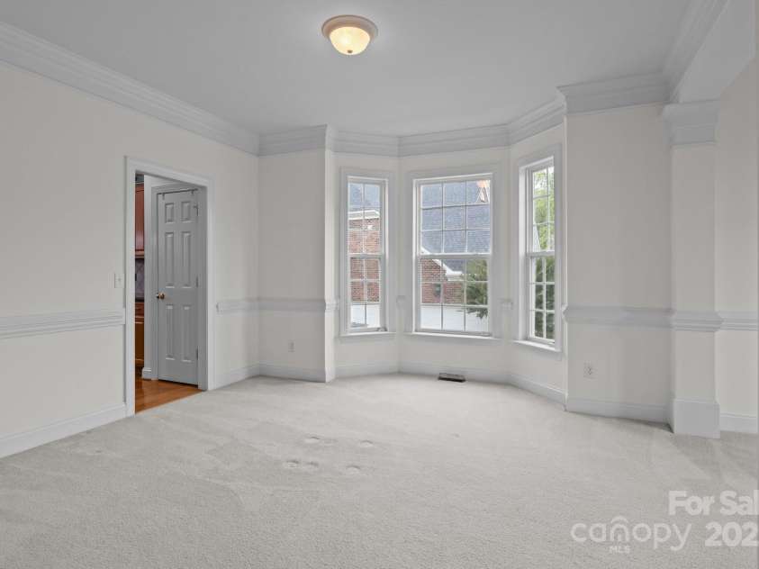 561 Keystone Court, Concord, NC 28027.  MLS# CAR4234078, YatesRealty ID 8801. Dining Room