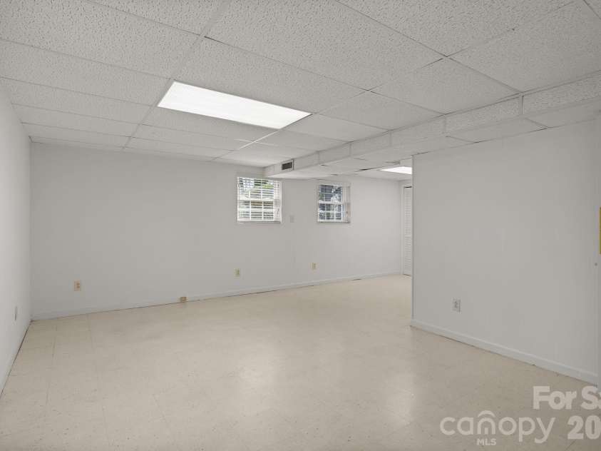 3039 Longwood Drive, Shelby, NC 28152.  MLS# CAR4344670, YatesRealty ID 8803. 