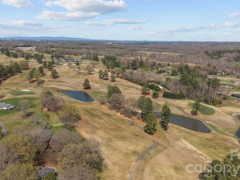 3039 Longwood Drive, Shelby, NC 28152.  MLS# CAR4344670, YatesRealty ID 8803. 