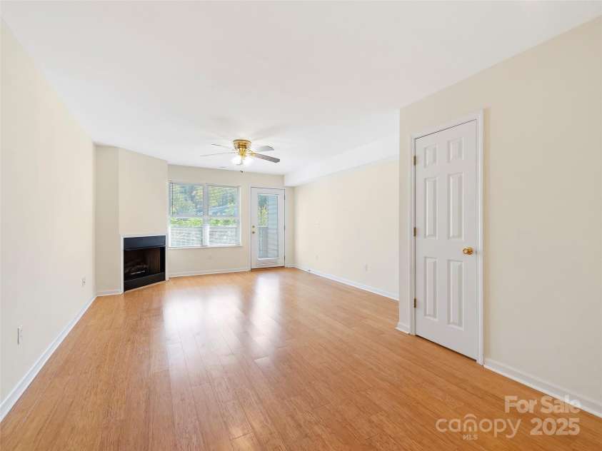 406 Carrington Place, Arden, NC 28704.  MLS# CAR4248260, YatesRealty ID 8804. 