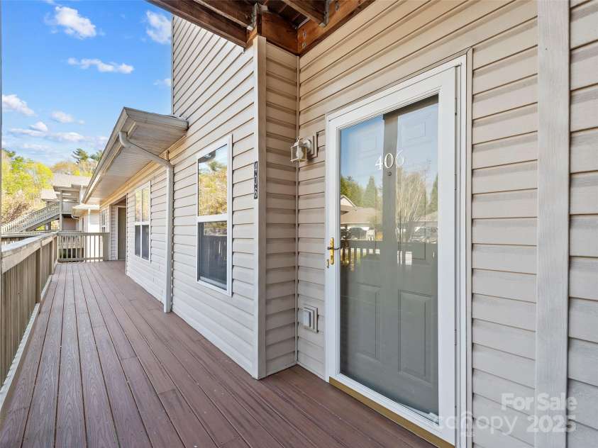 406 Carrington Place, Arden, NC 28704.  MLS# CAR4248260, YatesRealty ID 8804. Front Porch Area