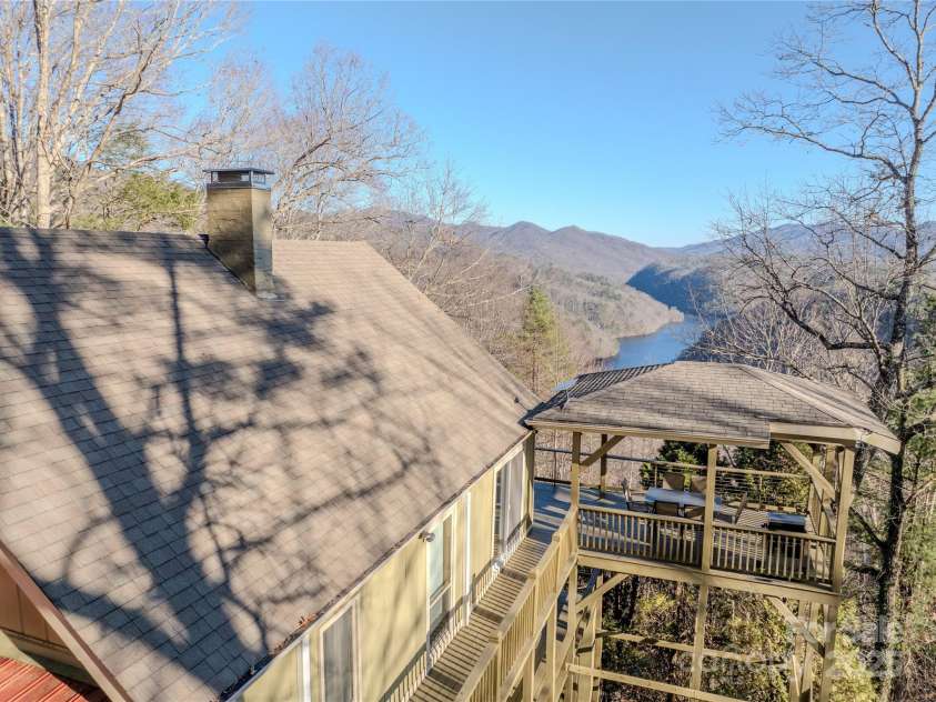 561 Deals Gap Road, Robbinsville, NC 28771.  MLS# CAR4144859, YatesRealty ID 8805. 