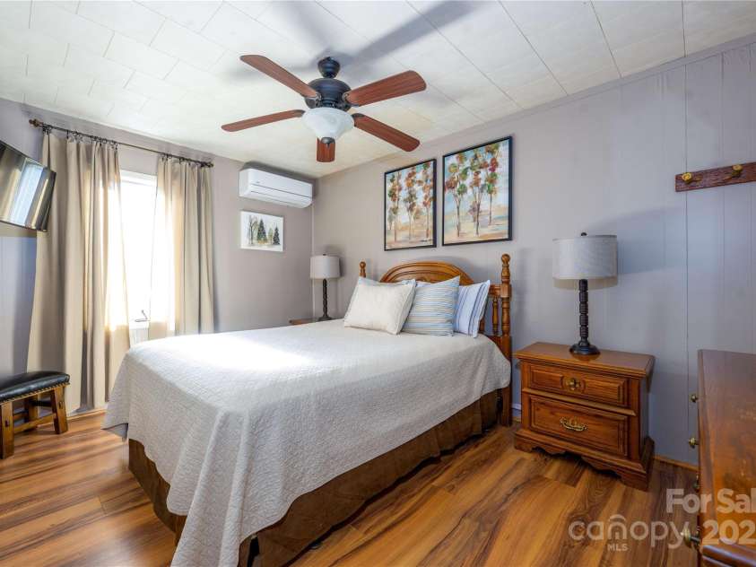 561 Deals Gap Road, Robbinsville, NC 28771.  MLS# CAR4144859, YatesRealty ID 8805. Primary Bedroom