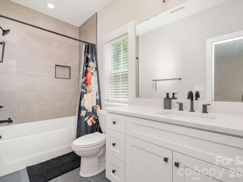 408 Joe Louis Street, Fort Mill, SC 29715.  MLS# CAR4353155, YatesRealty ID 8806. 