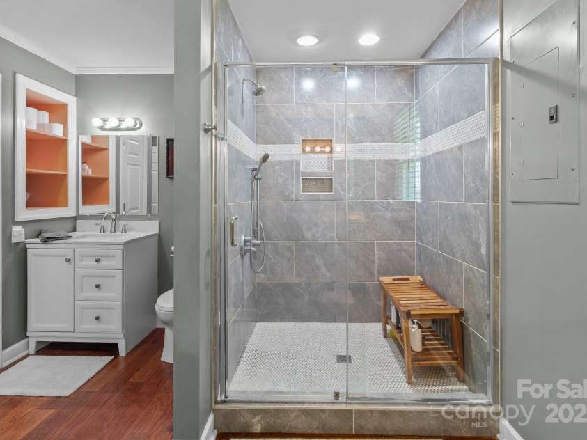 806 Mcgregor Drive, Concord, NC 28025.  MLS# CAR4251287, YatesRealty ID 8806. 