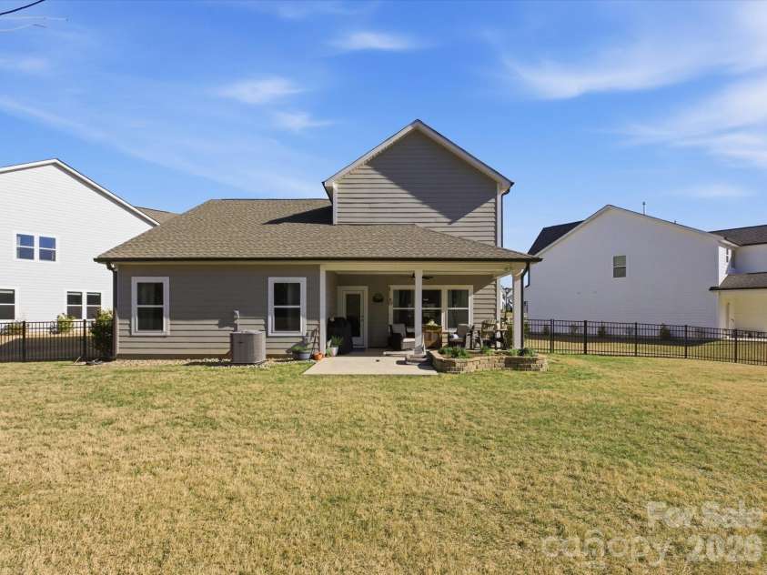 1729 Valkrie Place, York, SC 29745.  MLS# CAR4357565, YatesRealty ID 8807. 