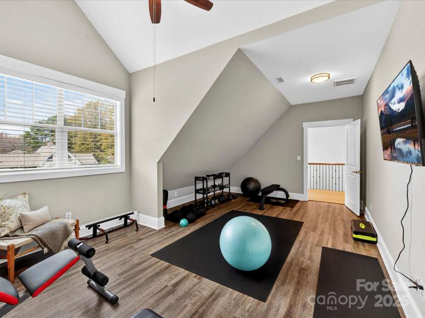 111 Aqua Drive, Mooresville, NC 28117.  MLS# CAR4321800, YatesRealty ID 8808. Flex Space!