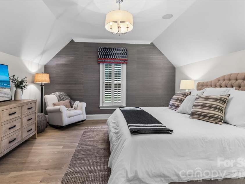 16407 Jetton Road, Cornelius, NC 28031.  MLS# CAR4326392, YatesRealty ID 881. 2nd Floor Bedroom 1