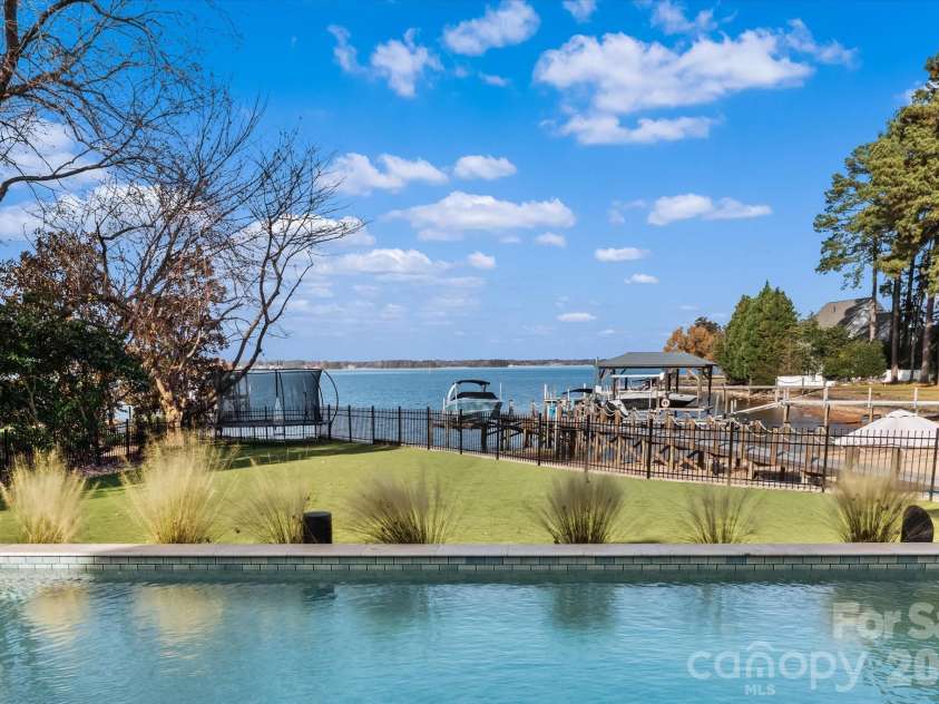 16407 Jetton Road, Cornelius, NC 28031.  MLS# CAR4326392, YatesRealty ID 881. Dreamscape