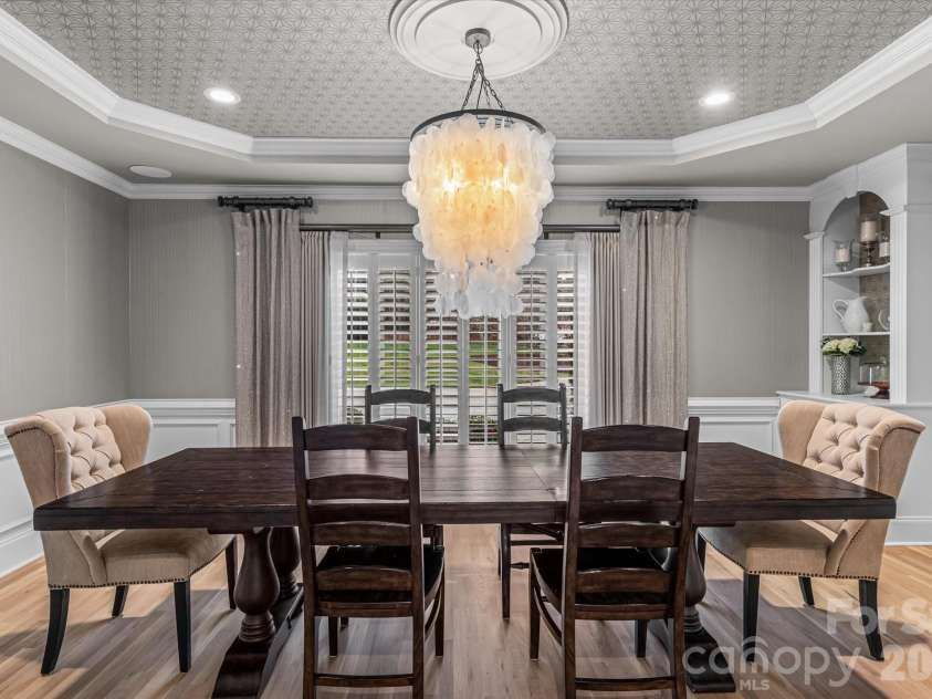 16407 Jetton Road, Cornelius, NC 28031.  MLS# CAR4326392, YatesRealty ID 881. Formal Dining Room