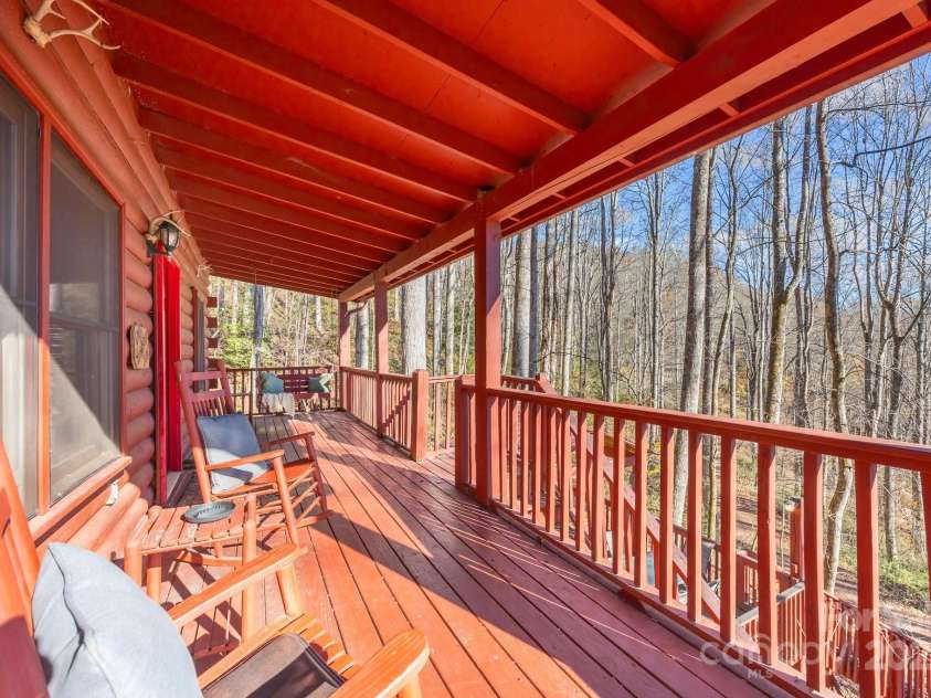 306 Forget Me Not Lane, Whittier, NC 28789.  MLS# CAR4272676, YatesRealty ID 881. 