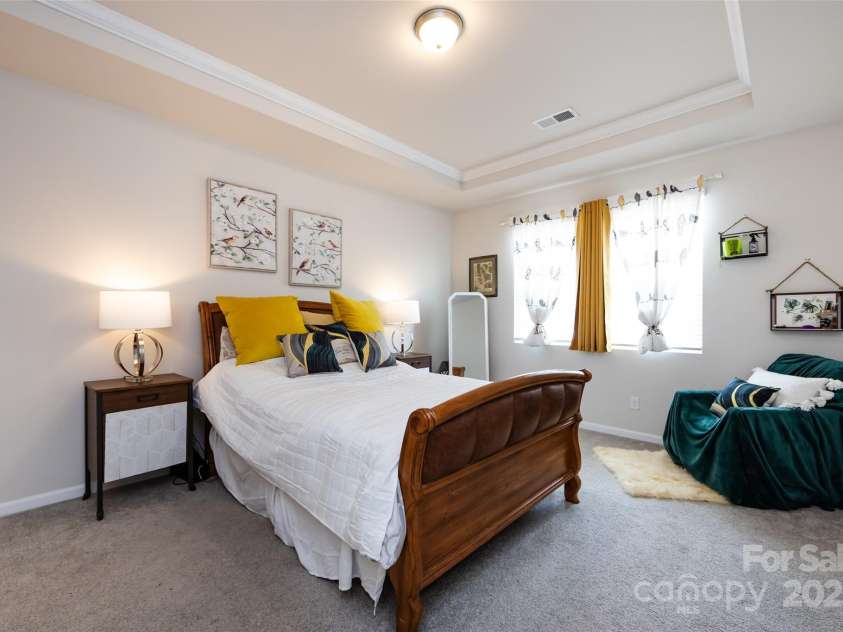 3100 Cheyney Park Drive, Charlotte, NC 28269.  MLS# CAR4247612, YatesRealty ID 8811. 