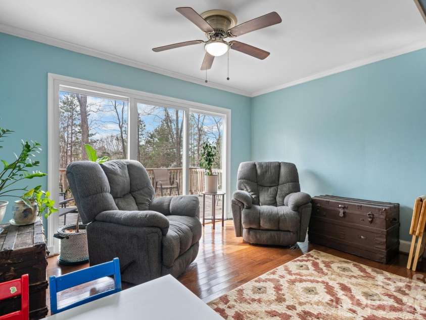 1540 Westbrook Circle, Gastonia, NC 28052.  MLS# CAR4353773, YatesRealty ID 8812. 