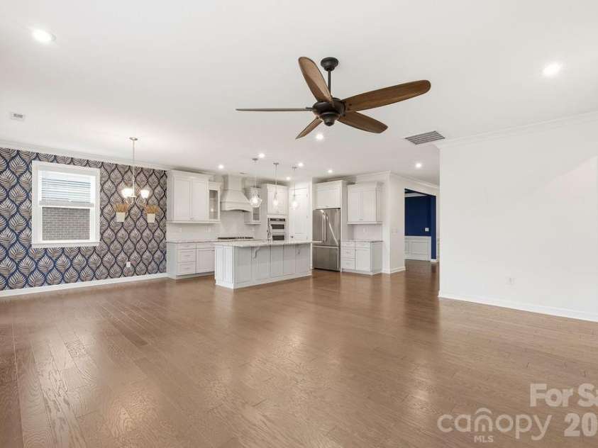 3024 Marchers Trace Drive, Charlotte, NC 28227.  MLS# CAR4393087, YatesRealty ID 8813. 