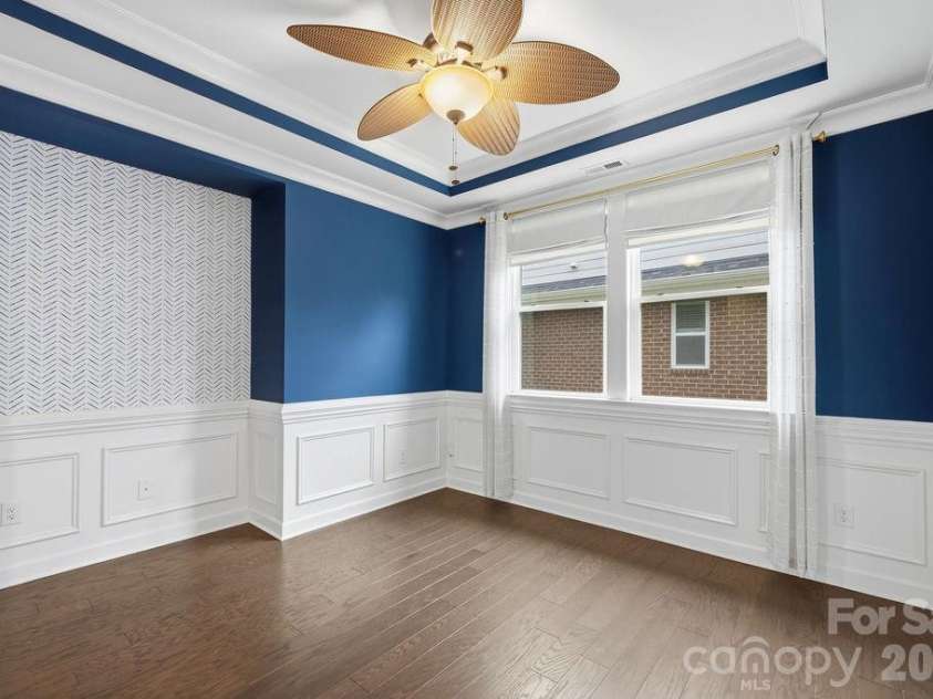 3024 Marchers Trace Drive, Charlotte, NC 28227.  MLS# CAR4393087, YatesRealty ID 8813. Flex Space
