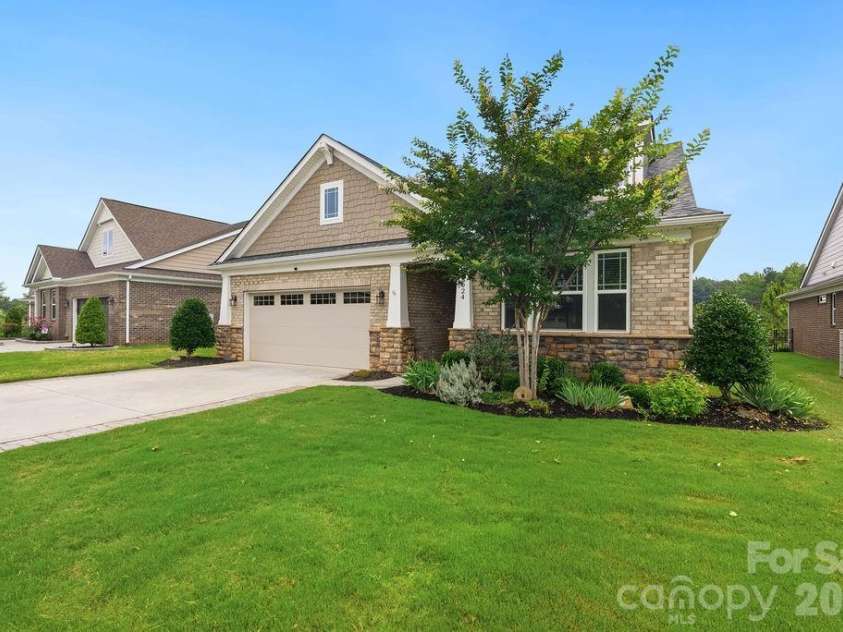 3024 Marchers Trace Drive, Charlotte, NC 28227.  MLS# CAR4393087, YatesRealty ID 8813. Home Sweet Home!