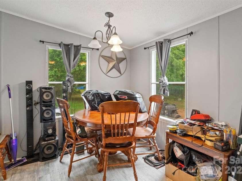 5128 Green Leaf Court, Mount Holly, NC 28120.  MLS# CAR4230557, YatesRealty ID 8814. 