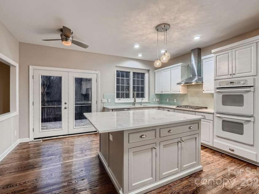 2835 Peverell Lane, Charlotte, NC 28270.  MLS# CAR4233210, YatesRealty ID 8815. 