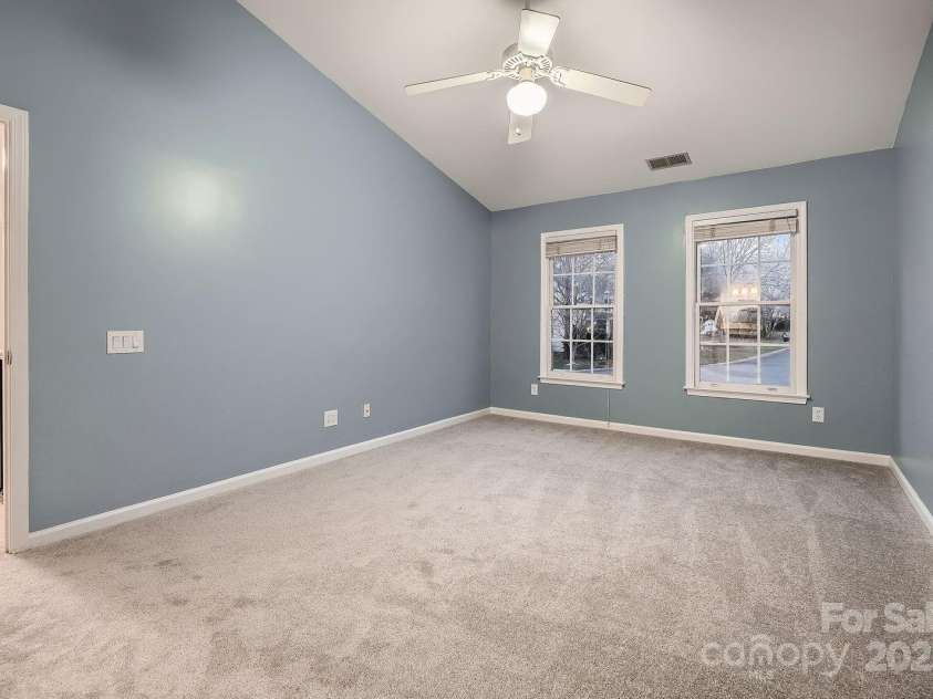 2835 Peverell Lane, Charlotte, NC 28270.  MLS# CAR4233210, YatesRealty ID 8815. 